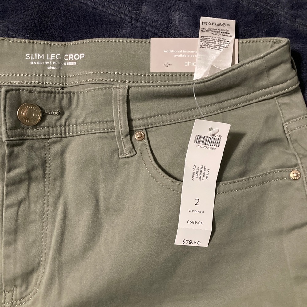 Chicos size 2 (12) crop pants